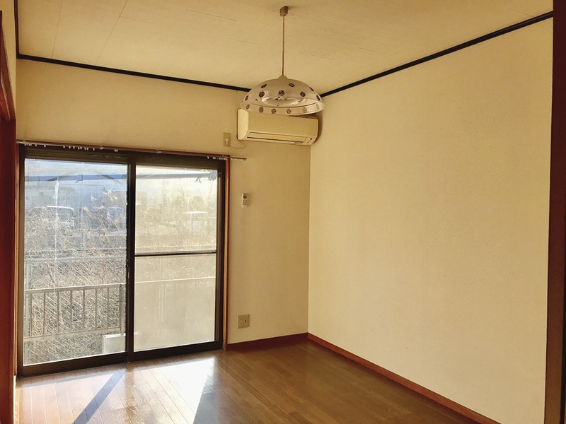 洋室6帖（103号室を引用）