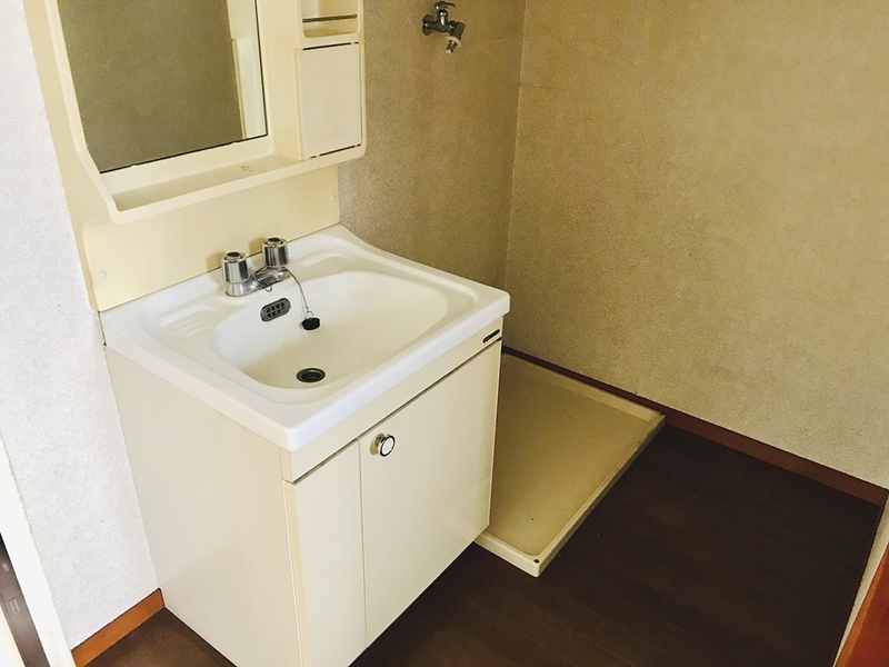 洗面室（103号室を引用）