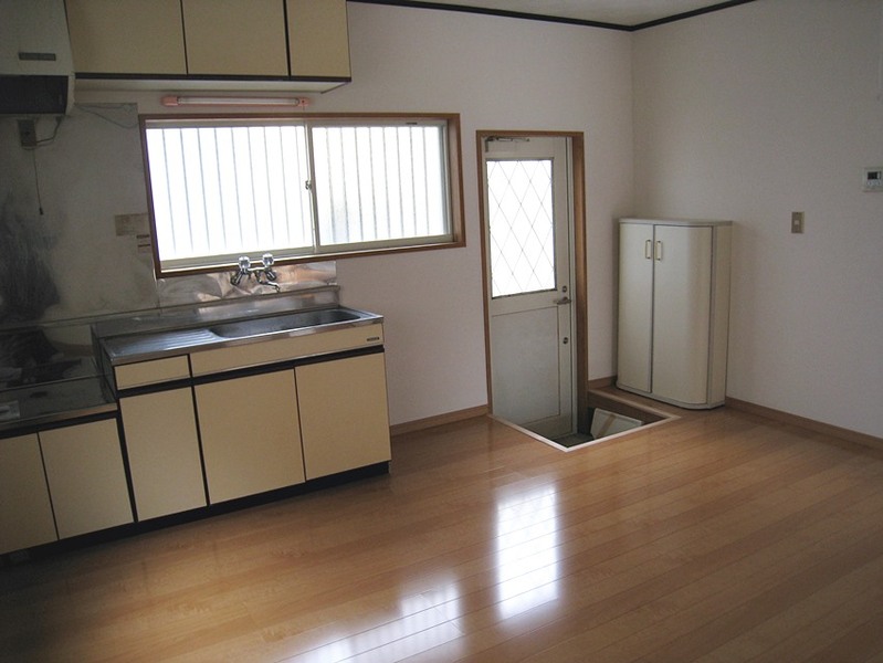 LDK（写真は102号室を引用しています）