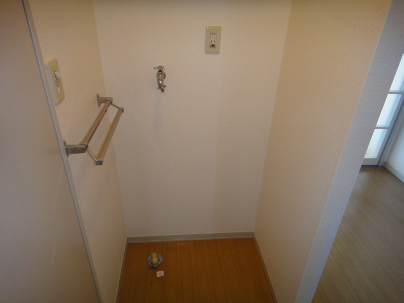 写真は102号室を引用しています