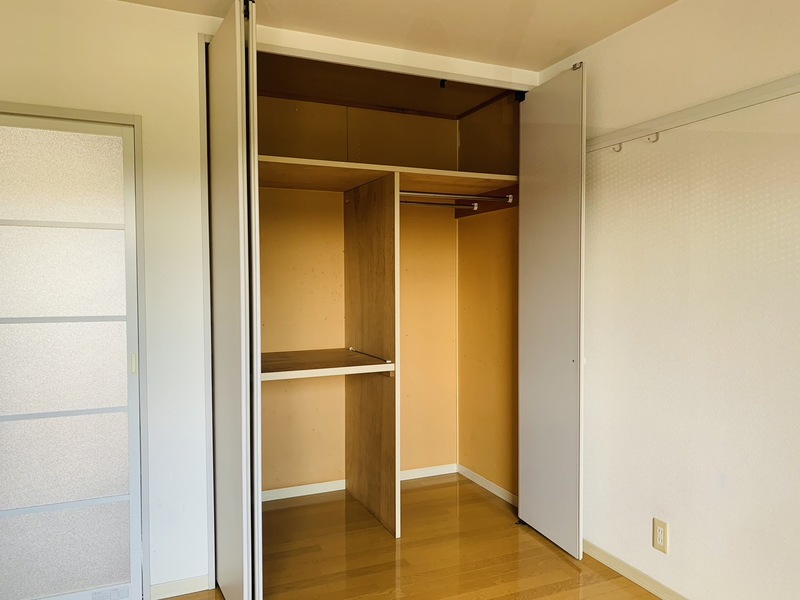 写真は205号室を引用しています