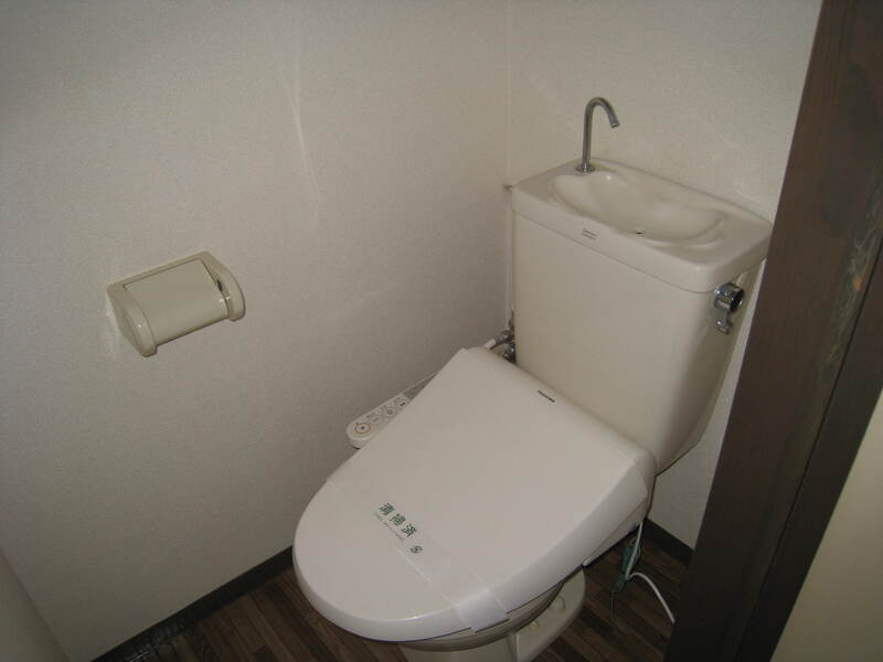 写真は105号室を引用しています