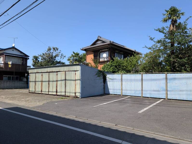 外観（車庫・野天）